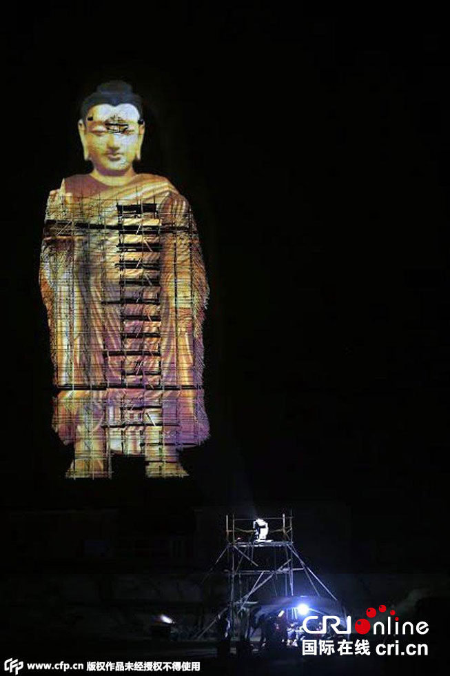 中国团队光影还原被炸毁的巴米扬大佛(组图)