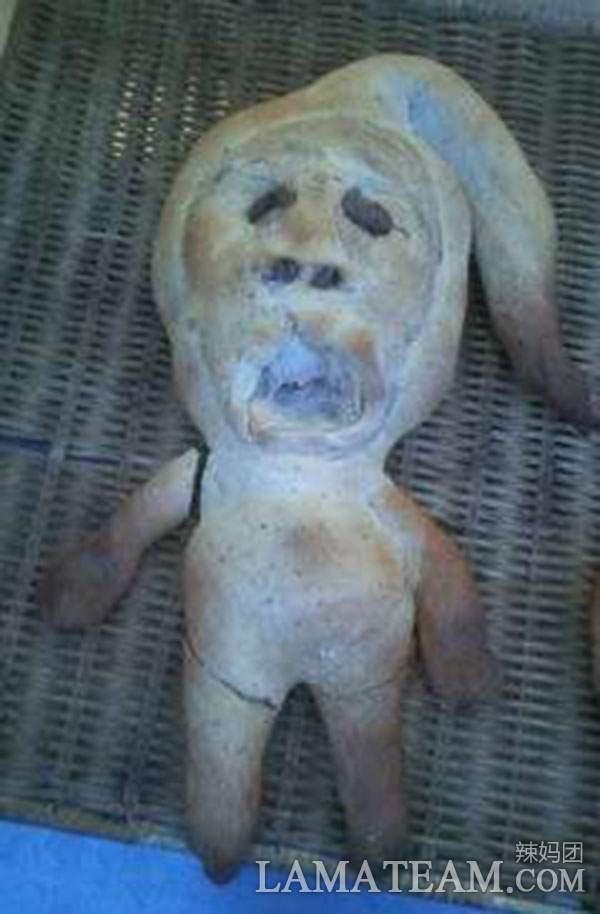 本想给宝宝烤面包,没想到弄成了这个鬼样子!