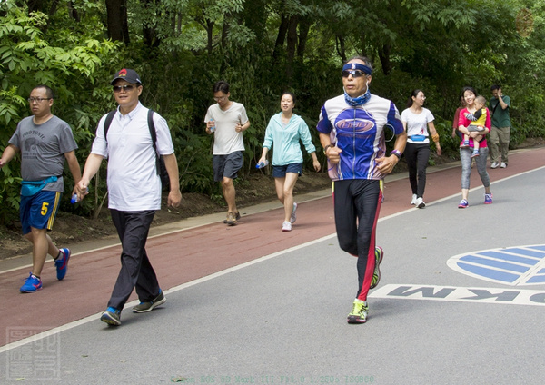 【搜狐跑步季】奥森公园跑跳闹花絮