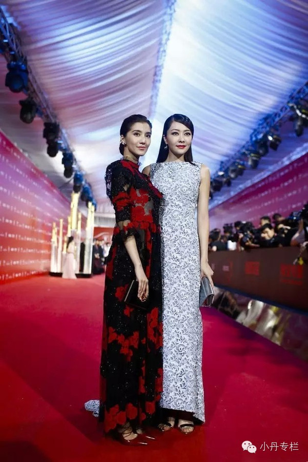 熊黛林 吴千语宋承宪李治廷,王琳,马天宇马天宇:古驰(gucci 亮蓝色