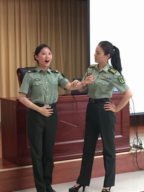 陈思思给基层文艺工作者授课 现场反响热烈