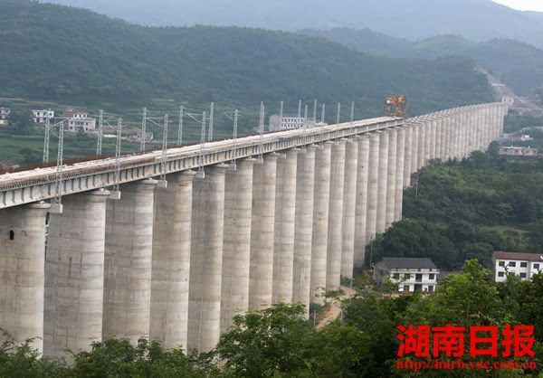 娄邵铁路施工冲刺年底通车