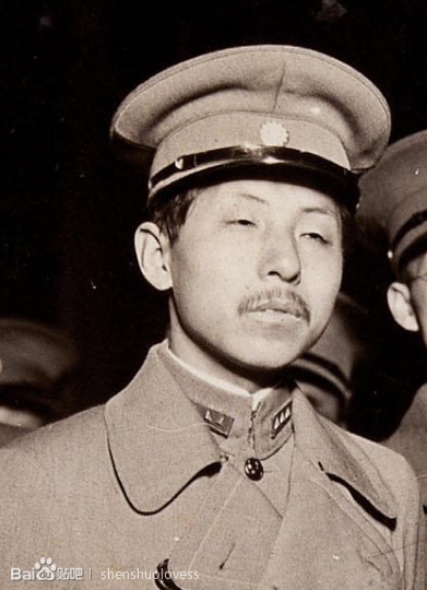 蒋介石和张学良谁长得更帅?