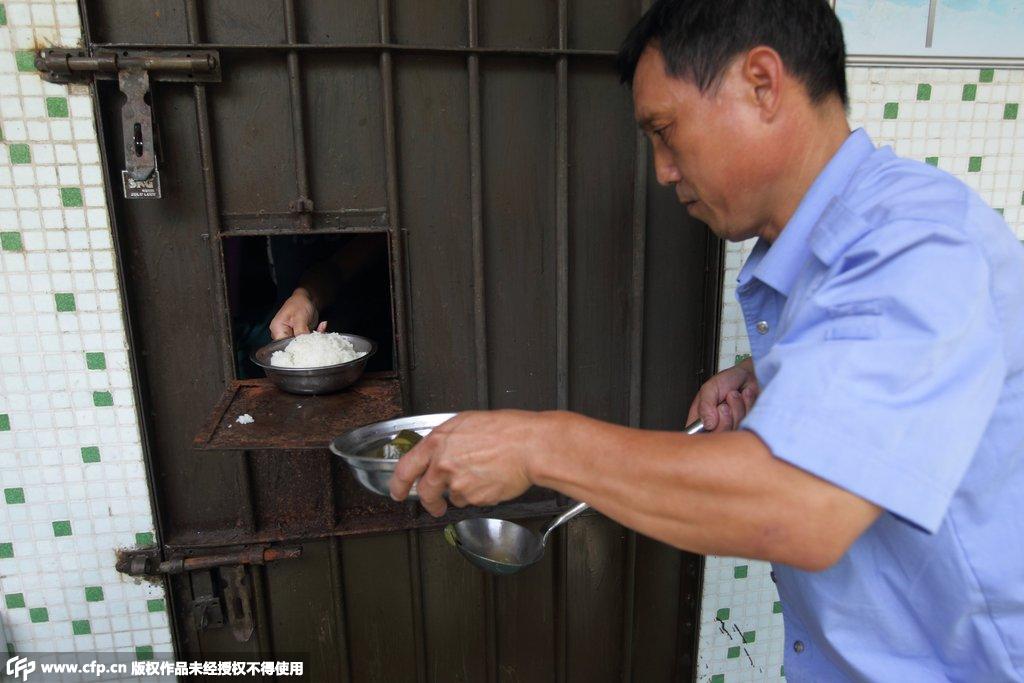 戒毒所里的秘密(组图)