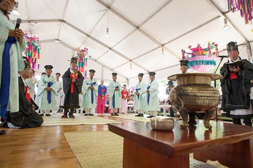 江陵端午祭 感受韩国祭祀文化(组图)
