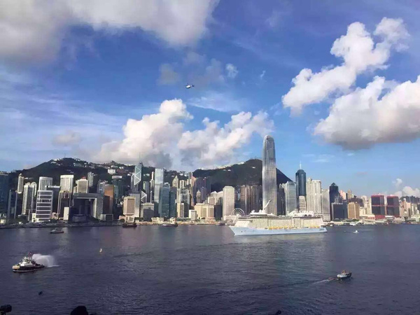 海洋量子号抵达香港启德码头 开启中国母港新