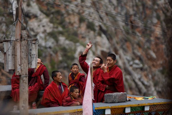 治多县有多少人口_治多县风景照片(2)