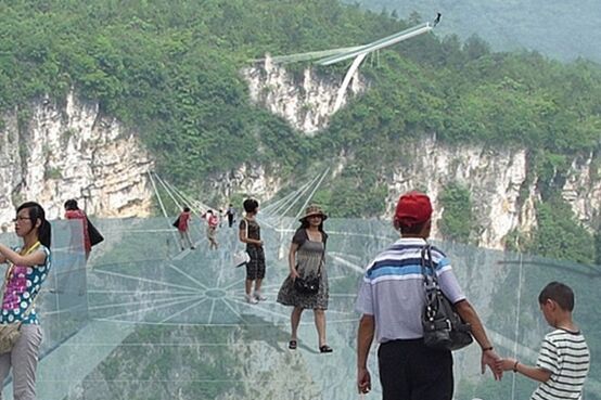 张家界旅游攻略:世界最长最高玻璃桥等你来