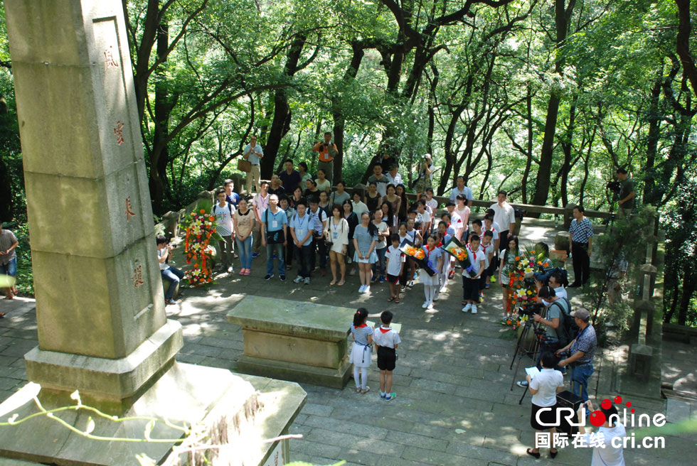 麓山忠烈祠—麓山忠烈祠位于湖南省长沙市岳麓区岳麓山赫石坡岳王亭