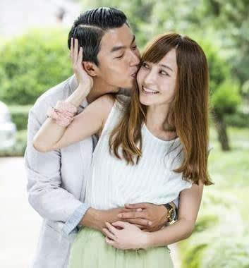 姚笛再陷“小三门”？李威方面否认拍照女为前女友