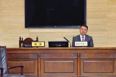 崔永元未到庭，其代理律师出庭。京华时报记者徐晓帆摄
