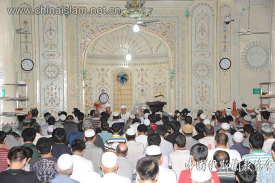使馆否认中国政府禁止新疆穆斯林民众封斋