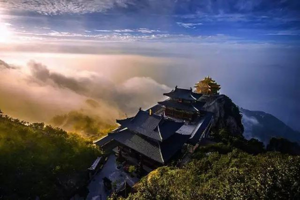洛阳最美几大云海. 每处都胜似仙境
