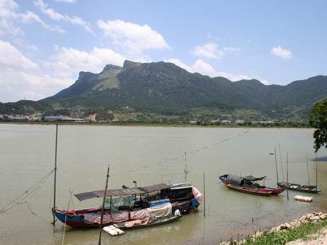 到福州最美湿地龙翔岛吃河鲜