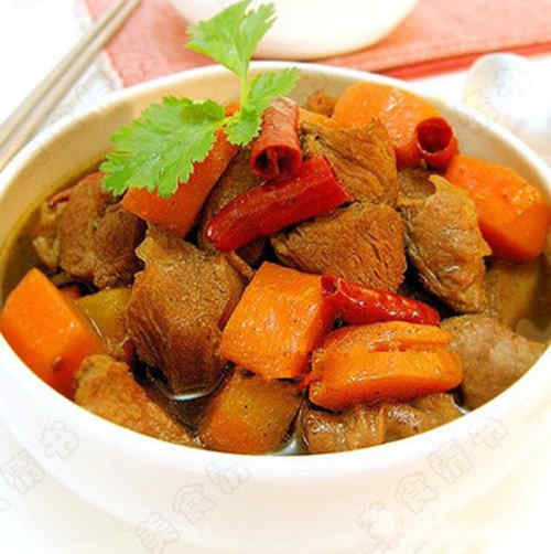 胡萝卜烧羊肉