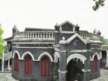 周西成(1893-1929),名世杰,号继斌,生长于贵州省桐梓县茅石镇新桥