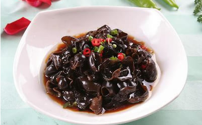 醋泡黑木耳