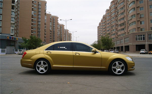奔驰s350l全车金色车身贴膜