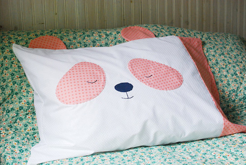 十一种创意手工抱枕制作方法!送给你和你最爱的人