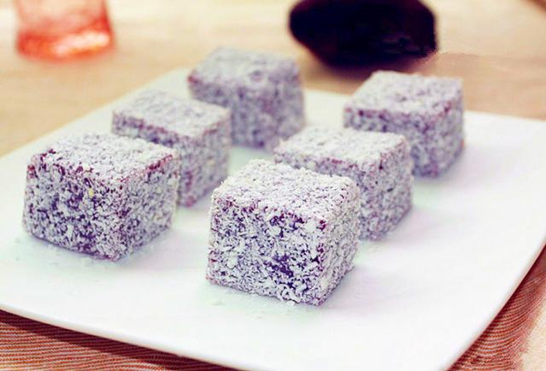 几步就能搞定的超简单唯美甜品-紫薯凉糕