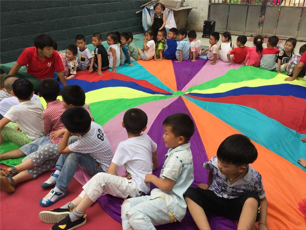 连云港海州区新天地幼儿园情商课程之捕鱼达人