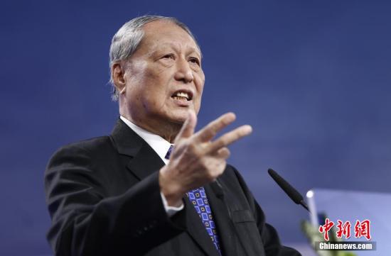 7月12日，著名经济学家成思危先生逝世，享年80岁。图为成思危先生出席央视财经论坛的资料图片。 中新社发 张浩 摄