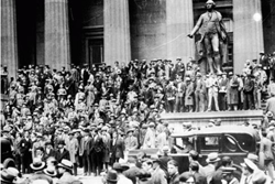 这才是股灾!1929年美国股市大崩盘数千人跳楼