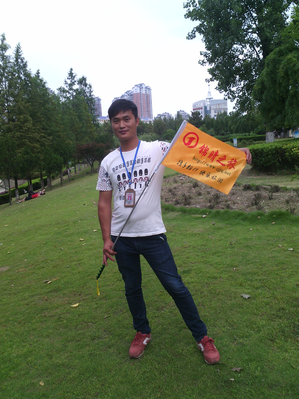 张家界导游推荐 天下游客必看