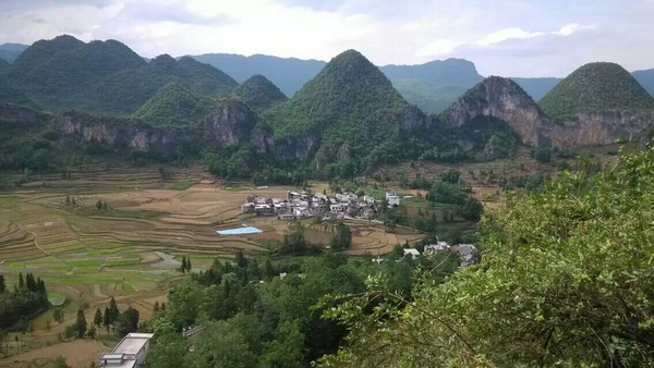 贵州省旅游:盘县淤泥乡平地