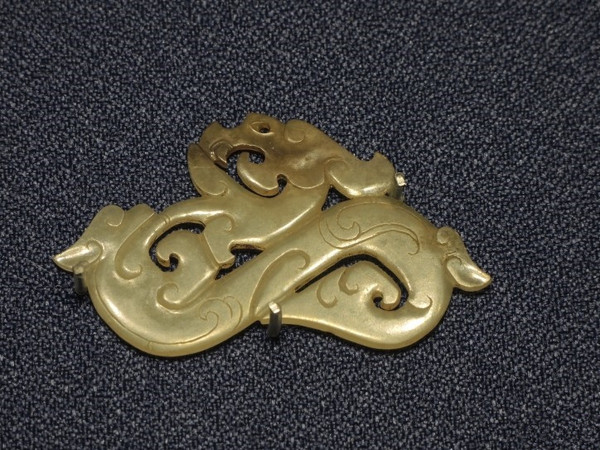 պƷ