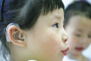 如何选择儿童助听器款式?