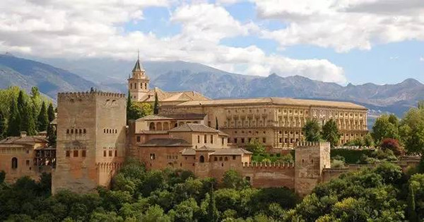 西班牙12大城市 27家最耀眼的精品酒店推荐