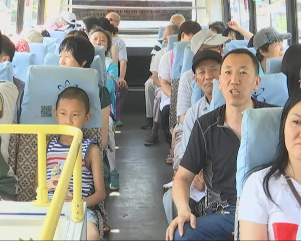 长春新闻|66路临时旅游观光巴士 带乘客忆长春