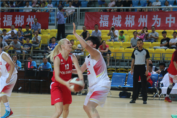 中国女篮超波兰52分,再创洲际女篮争霸赛骄人