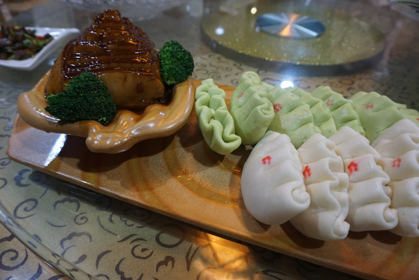 精致邮轮的颖明美味,尽在东渡国际国语中心俘虏美食海鲜版的剧场图片