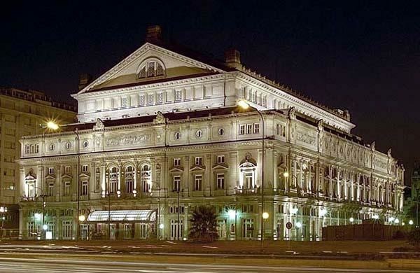 斯卡拉歌剧院(teatro alla scala或la scala)