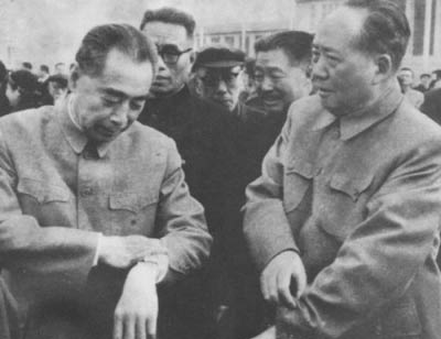 74年周恩来最后一搏:抱病去见毛泽东定班子