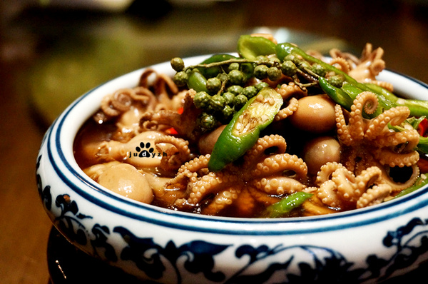 吃在四川味在自贡--嗜辣者的天堂_广西新闻网