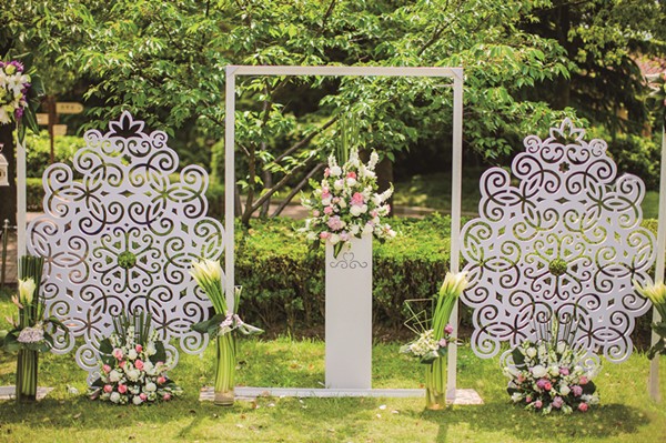 户外婚礼 | 以阳光诠释浪漫--草坪婚礼