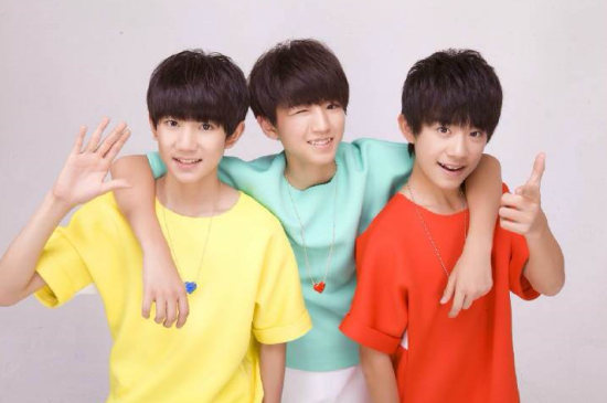 exo与tfboys粉丝掐架掀起"小学生世纪骂战"