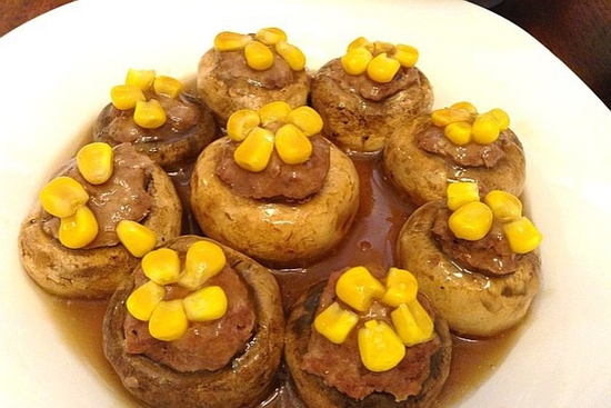 茄子酿,辣椒酿,冬瓜酿,香芋酿,老蒜酿,蕃茄酿,豆芽酿,油豆腐酿,菜包酿