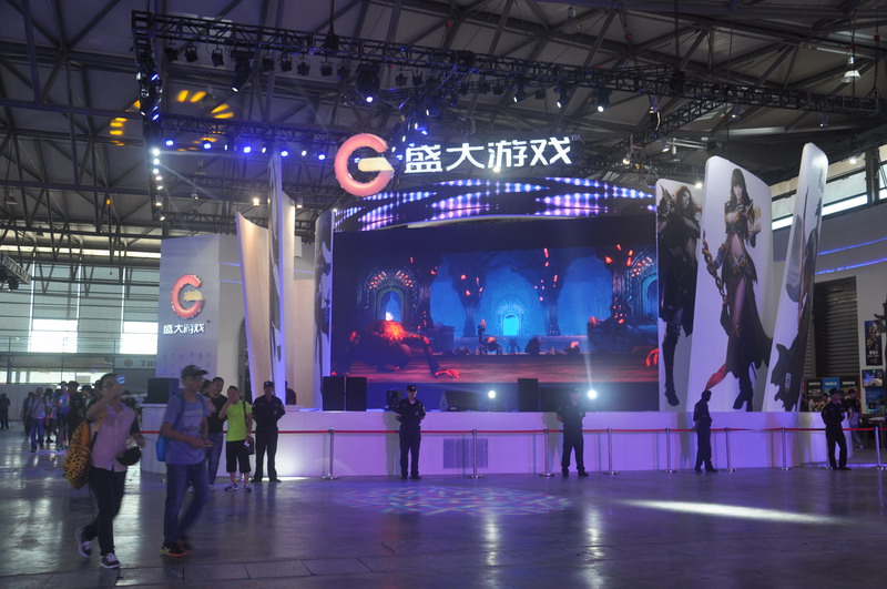 盛大游戏2015chinajoy:一起游戏,我是传奇!(组图)