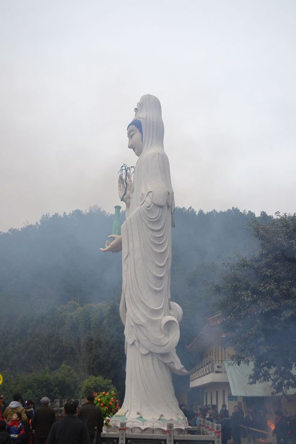 【自由户外】周日8.2南部大佛寺观音会拜佛邀约