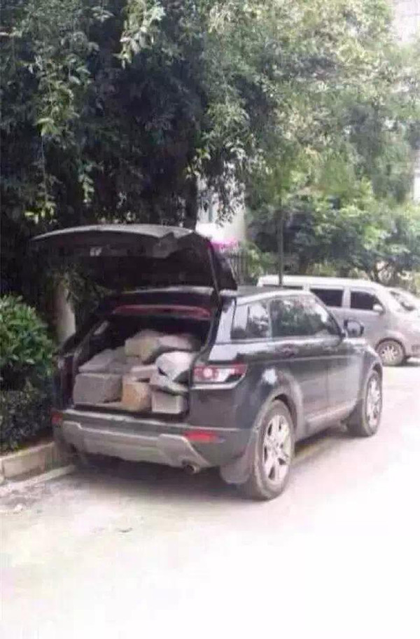 上榜 卡宴拉砖,普拉多拉砖高清图片