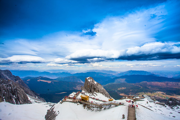 玉龙雪山