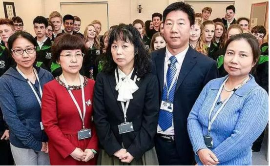 BBC虐心纪录片 当中国老师遇上英国学生