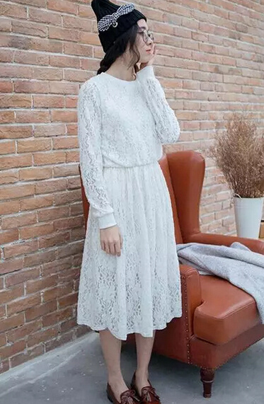 白色连衣裙搭配方法