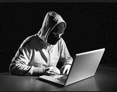 男子自学黑客技术攻击网站