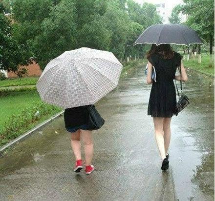 搞笑图片:同样都是女人,人比人气死人啊.