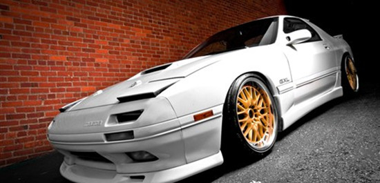 驾驶者:中里毅 车款:nissan skyline r32 gt-r